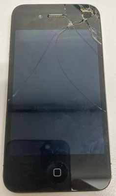 Apple iPhone 4 Black 16 GB LCD Broken Phone Not Turning Phone for Parts Only - Image 1 of 2