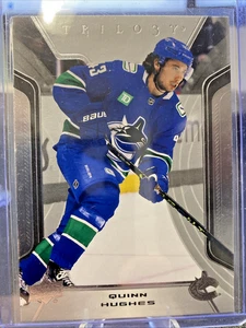 2023-24 Upper Deck Trilogy Base Quinn Hughes #49 Vancouver Canuck - Foto 1 di 2