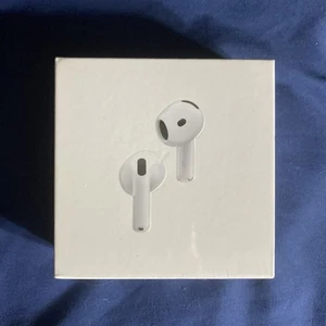 4th generation pods ANC with MagSafe wireless charging case  - Photo 1 sur 2