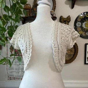 Vintage Y2K Forever21 Large Crochet Knitted Small Cropped Cardigan Boho Coastal - Bild 1 von 6