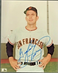 *GAYLORD PERRY*  Hand-Signed 8x10 Color Photo  SAN FRANCISCO GIANTS - Picture 1 of 1