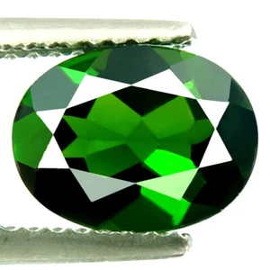 Natural Chrome Diopside 2.32ct Flawless Best 5A Green Color Perfect Huge Oval - Picture 1 of 7