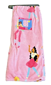 50 Zoll x 70 Zoll Barbie superweiche übergroße Plüschdecke rosa Decke SELTEN neu - Bild 1 von 5