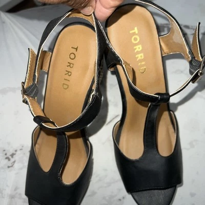 TORRID Espadrilles Sandals Womens Size 11 Wide Wedge Heels Black Woven Sides - Image 1 of 4