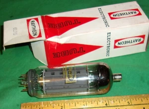 1-Raytheon 6LF6 Beam Power Tube NOS Testowana DOBRA! Czyste! Oryg. Karton US Made! - Zdjęcie 1 z 5