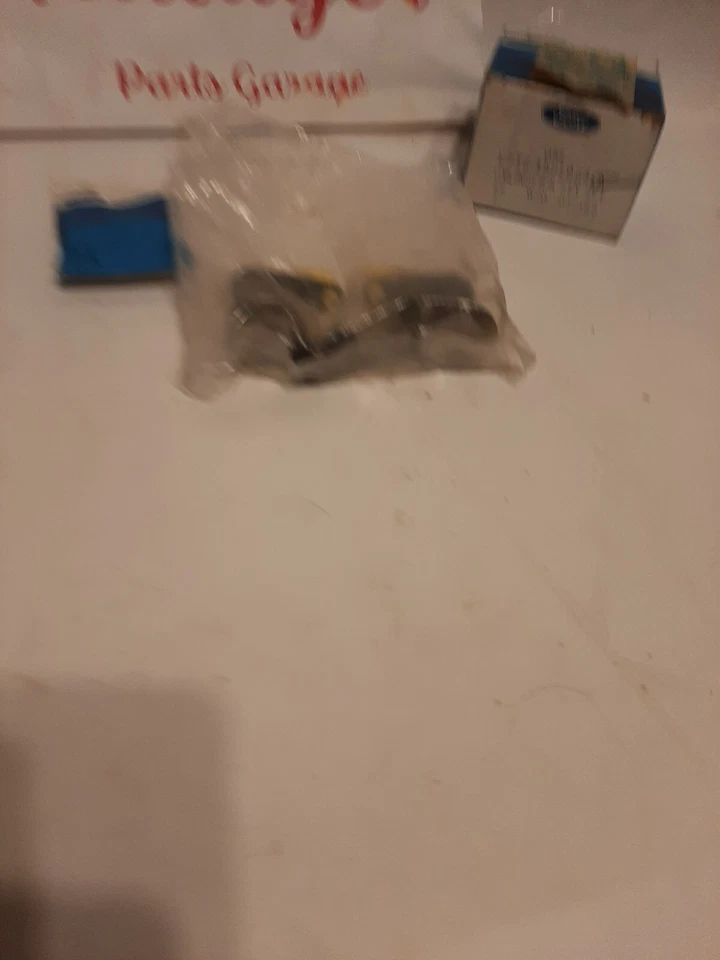 Juego de cilindros de bloqueo de puerta para camioneta Ford 1987 1991 nuevo de lote con llaves F-150 F-250 F-350 Foto 1 de 4