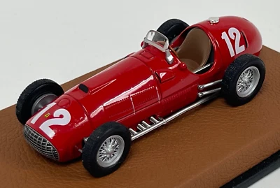 1/43 IXO Ferrari 375 F1 1951 F1 Temporada José Froilan Gonzales Base Cuero TN465 Foto 1 de 4
