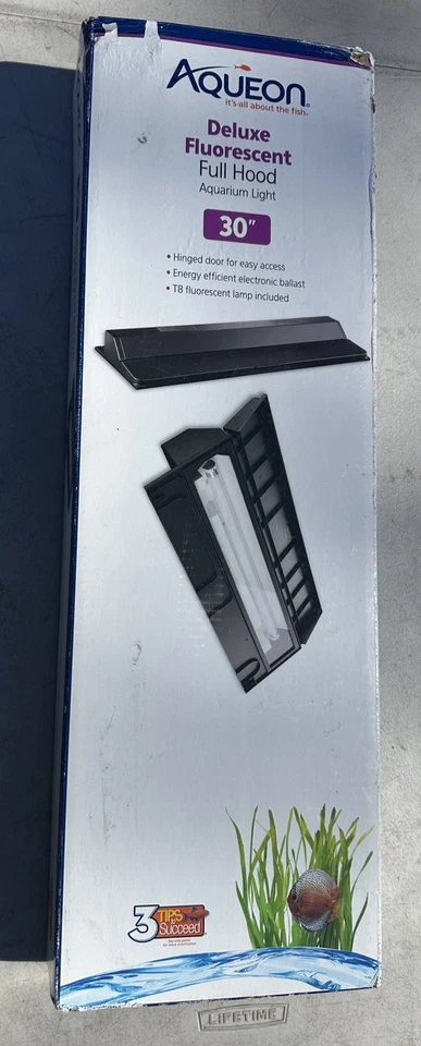 AQUEON 30" Deluxe Fluorescent Full Hood Aquarium Light NEW IN BOX - Image 1 of 1