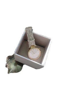 Michael Kors Parker Chronograph Quartz Crystal White Dial Ladies Watch MK6916 - Picture 1 of 2