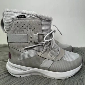 The North Face Womens Size 7 Gray Insulated Snow Boot - Picture 1 of 10