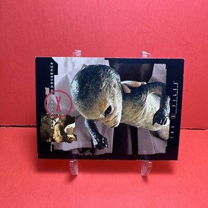 2002 The X-Files Season 8 Essence #57 VG