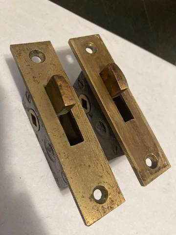 2 OLD RHC ARTS CRAFT DECO VICTORIAN CAST BRASS 4 1/8 x 1" FACE DOOR MORTISE LOCK Cover