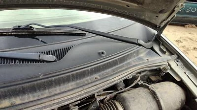 96-03 Ford Windstar Driver Left Windshield Wiper Arm Oem Blade Lever F68z17526ba - Image 1 of 4