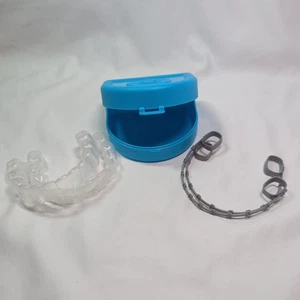 Melissa & Doug Super Smile Dentist Play Set Replacement Fake Braces Invisalign - Imagen 1 de 11