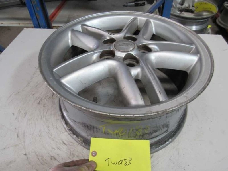 2003-2004 Land Rover Discovery 18" Wheel Alloy 18x8 10 Spoke 5 Lug 120mm OEM - Image 1 of 4