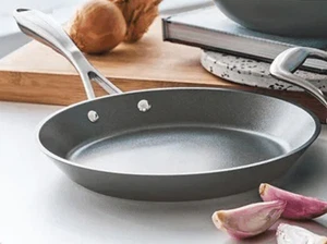 Tupperware Chef Series II 9" Griddle Pan New - Picture 1 of 4