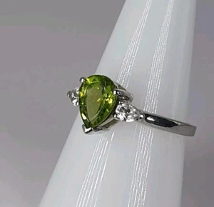 Impresionante Anillo de Plata de Ley 925 Verde y Blanco Talla R 1/2 Idea de Regalo - Imagen 1 de 8