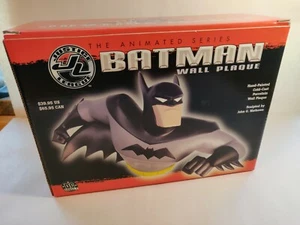 BATMAN Wall Plaque Justice League The Animated Series (CosBman926) - Picture 1 of 5