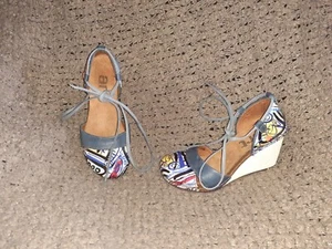 THE ART COMPANY-Gaucho Bonelyema-Graffiti Pattern Patent Leather-Ankle Ties-Sz36 - Picture 1 of 8