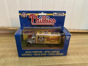 Philadelphia Phillies 2014 Limited Edition WB MASON Delivery Supply Truck - Bild 1 von 8