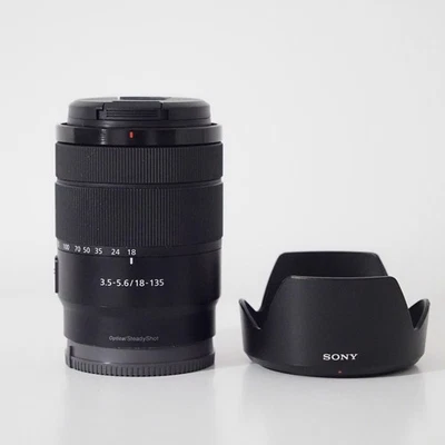 Sony 18-135mm F/3.5-5.6 OSS Objektiv, SEL18135, E-MOUNT, APS-C - Bild 1 von 4