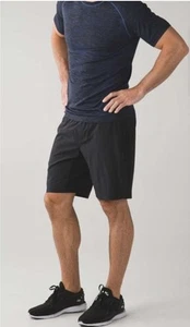 Pantalones Cortos Lululemon Para Hombre THE Short 9" Negro-Mediano Ropa Activa Atletismo Playa - Imagen 1 de 8