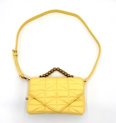 Bandolera ZARA Amarilla Acolchada con Asa Superior Cuentas Doradas Usada Excelente Foto 1 de 4