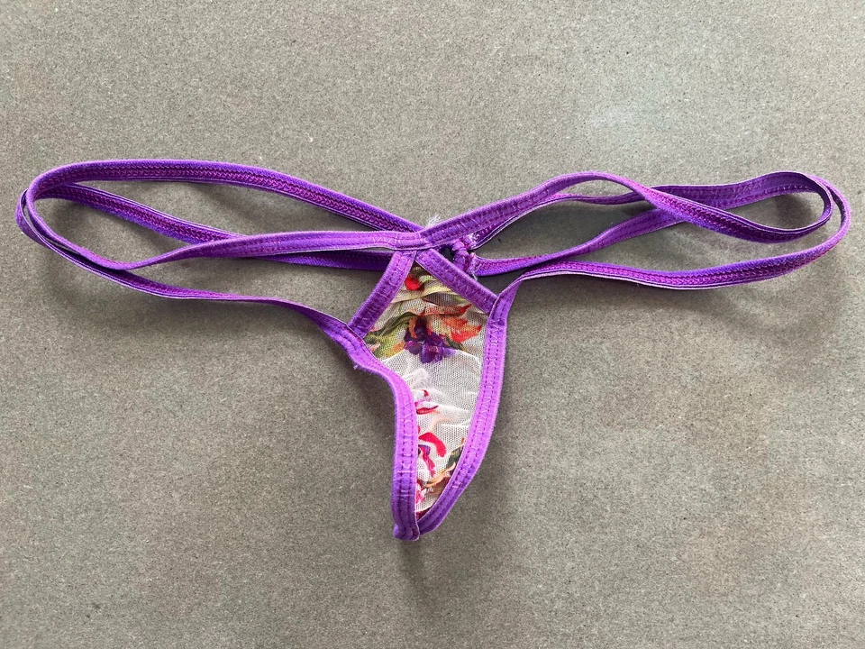 vintage WICKED WEASEL THONG SMALL S - Bild 1 von 1