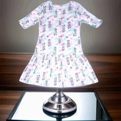 Vestido Disney Frozen Elsa Confort Lavanda y Verde Menta Niña M 7/8 Suave Elastizado Foto 1 de 2