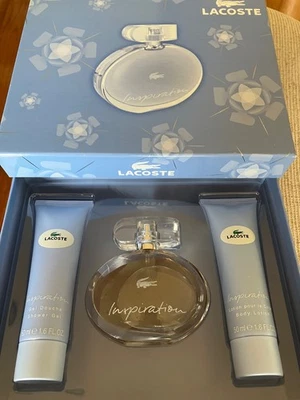 Lacoste Inspiration Set, nuevo en caja. Perfume, loción corporal y gel de ducha de 1,6 oz Foto 1 de 2