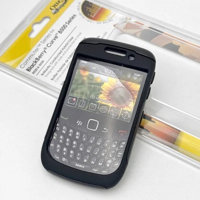 Otterbox Commuter Case Dual Layer Black Cover for BlackBerry 8520 8530 9300 9330 - Image 1 of 4