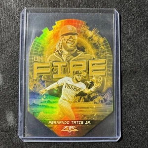 2022 Topps Fire - En Fuego Fernando Tatís Jr. #EF-24 Gold Minted - Picture 1 of 2