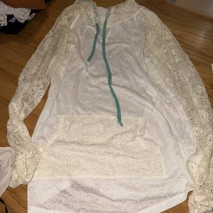 PREOWNED Vanity Sized M Women’s Lightweight Lace Sleeved Hoodie - Picture 1 of 2