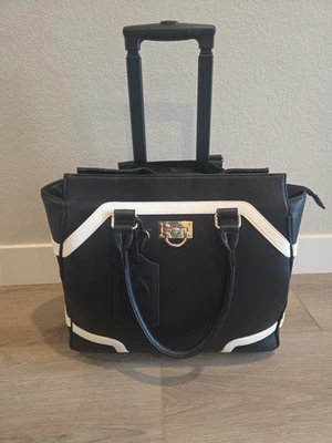 CABRELLI & Co Black & White Carryon Wheeled Executive Brief Case - Image 1 of 4