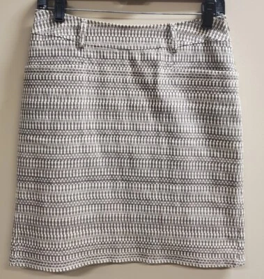 W By Worth Skirt Women’s Sz 0 Beige Ivory Lined  Side Zip  - Image 1 of 4