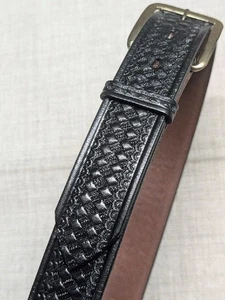 Vintage TOOLED Hebilla Cinturón WESTERN Cuero de Vaca 34 Negro DON HUME Funda - Imagen 1 de 10