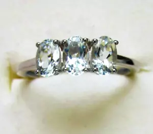Mangoro Aquamarin Dreistein Ring / Größe 9 / 925 Sterling Silber / 1,25ct - Bild 1 von 5