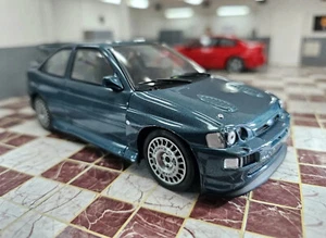 WHITEBOX 1992 FORD ESCORT RS COSWORTH METALLIC GREEN 1/24 DIECAST MODEL CAR - Picture 1 of 24