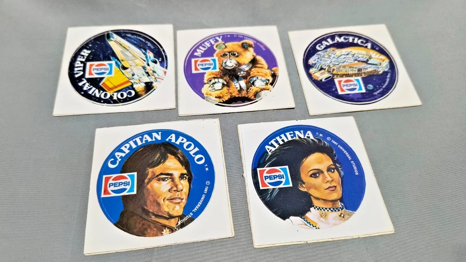 CONJUNTO DE ADESIVOS PROMOCIONAIS RAROS VINTAGE 1981 BATTLESTAR GALACTICA PEPSI ARGENTINA - Imagem 1 de 3