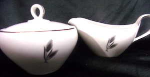 Fukagawa Arita China Hand painted Japan #928 Lidded Sugar Bowl & Creamer Set - Picture 1 of 9