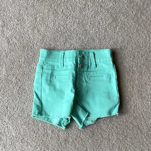 JUSTICE GIRLS SHORTS, 8S, SNAP BUTTONS, TWO POCKETS, FRAYED LOOK AT HEM, NICE - Picture 1 of 3