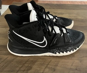 Size 7- Nike Kyrie 7 TB Black White - Picture 1 of 5