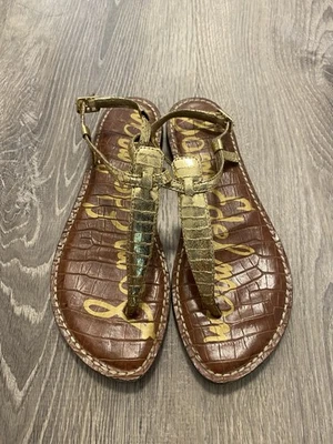Sandalias planas Sam Edelman Gigi tanga doradas talla 6,5 M Foto 1 de 4