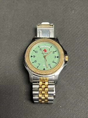 Reloj Breil by BOXER para hombre con esfera verde rara color, correa dorada/acero Foto 1 de 4