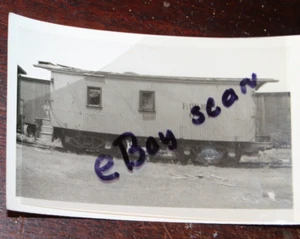 Ft DODGE DES MOINES & SOUTHERN RAILROAD Vintage B/W Photo Caboose #093 - Picture 1 of 1