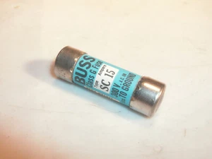 BUSSMAN SC-15 CURRENT LIMITING FUSE 15 AMP 300V CLASS G SC15 - 18 AVAILABLE - Picture 1 of 2