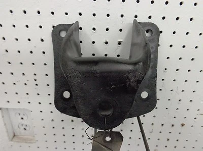 Soporte de montaje delantero con resorte de hoja Dodge Ram 1500 OEM 52057866 94 97 99 01 Foto 1 de 4