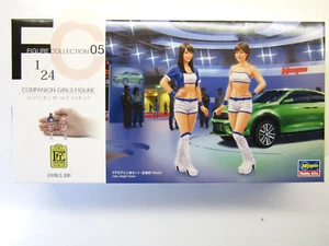 Hasegawa 1:24 Scale Companion Girls Figure model kit # 29105 - Picture 1 of 9