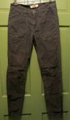 L.O.G.G. Pantalones de pana con cremallera al tobillo gris talla 6 Dark Academia Preppy by H&M para mujer Foto 1 de 4