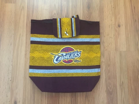 Cleveland Cavaliers NBA BASKETBALL Women's Serape Like Handbag Purse Backpack! Cover
